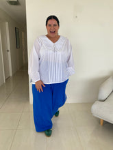 Load image into Gallery viewer, Audrey Lace Collar Blouse White