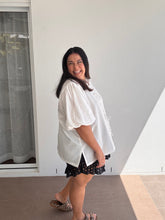 Load image into Gallery viewer, Adri Blouse White