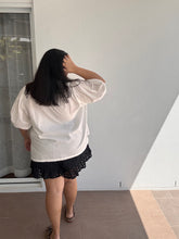 Load image into Gallery viewer, Adri Blouse White
