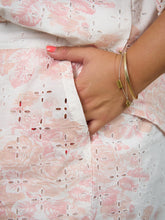 Load image into Gallery viewer, Jessie Shorts Floral Broderie Anglaise