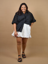 Load image into Gallery viewer, Violetta Frilly Shorts White