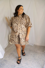 Load image into Gallery viewer, Jessie Shorts Mocha Print