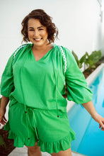 Load image into Gallery viewer, Violetta Frilly Shorts Green