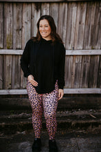 Load image into Gallery viewer, Pink 7/8 Leo Tights