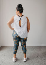 Load image into Gallery viewer, Navy 7/8 Leo Tights