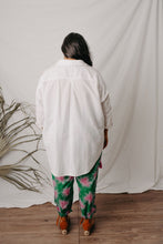 Load image into Gallery viewer, Adelina White linen cotton collared shirt.