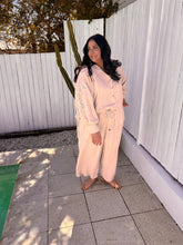 Load image into Gallery viewer, Adri L/S Blouse Natural Embrodery
