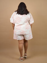 Load image into Gallery viewer, Jessie Shorts Floral Broderie Anglaise
